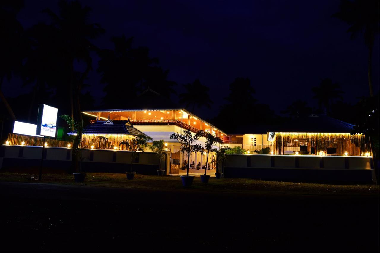 Mare Blu Resort Kochi Exterior photo